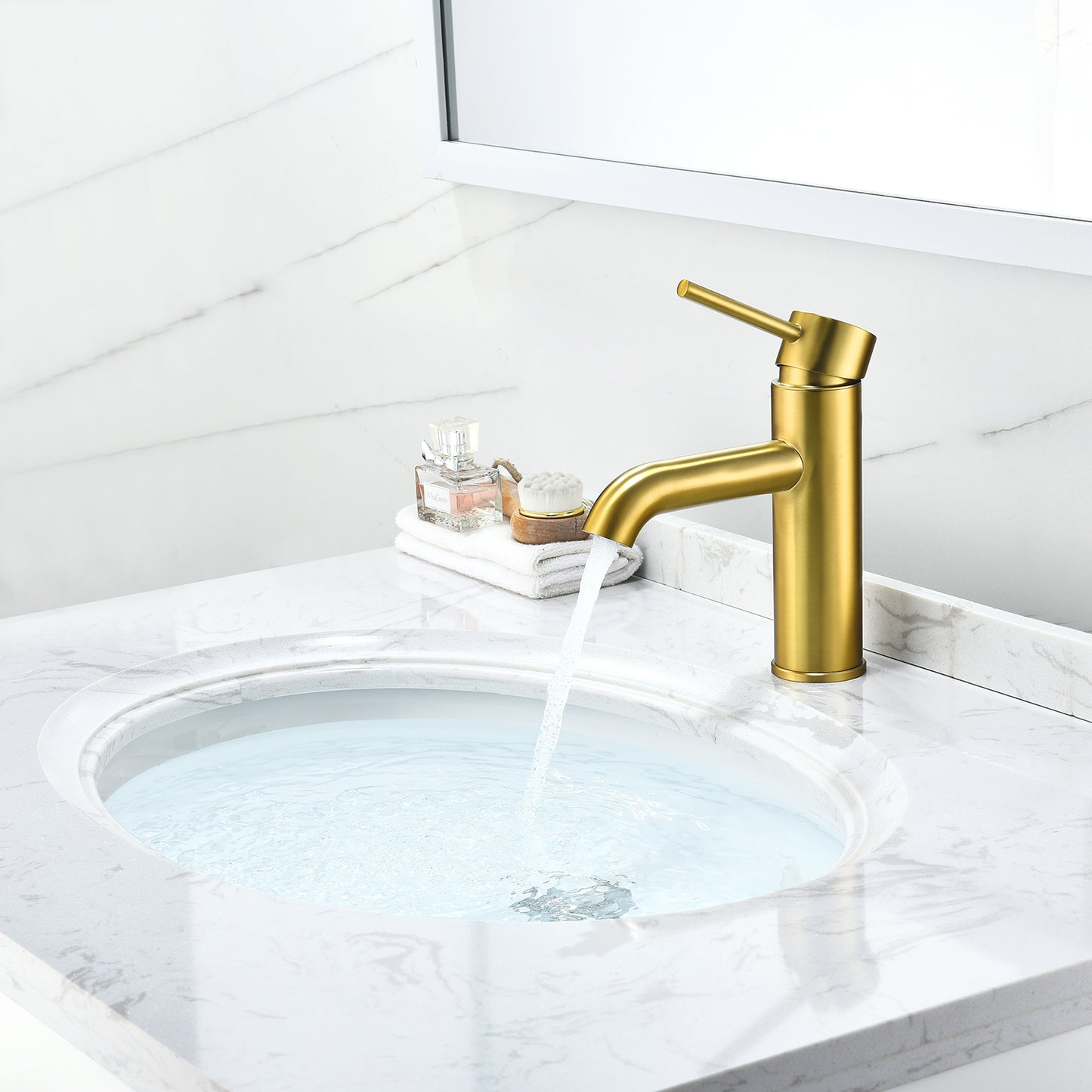 Tubize Single Hole Single-Handle Bathroom Faucet